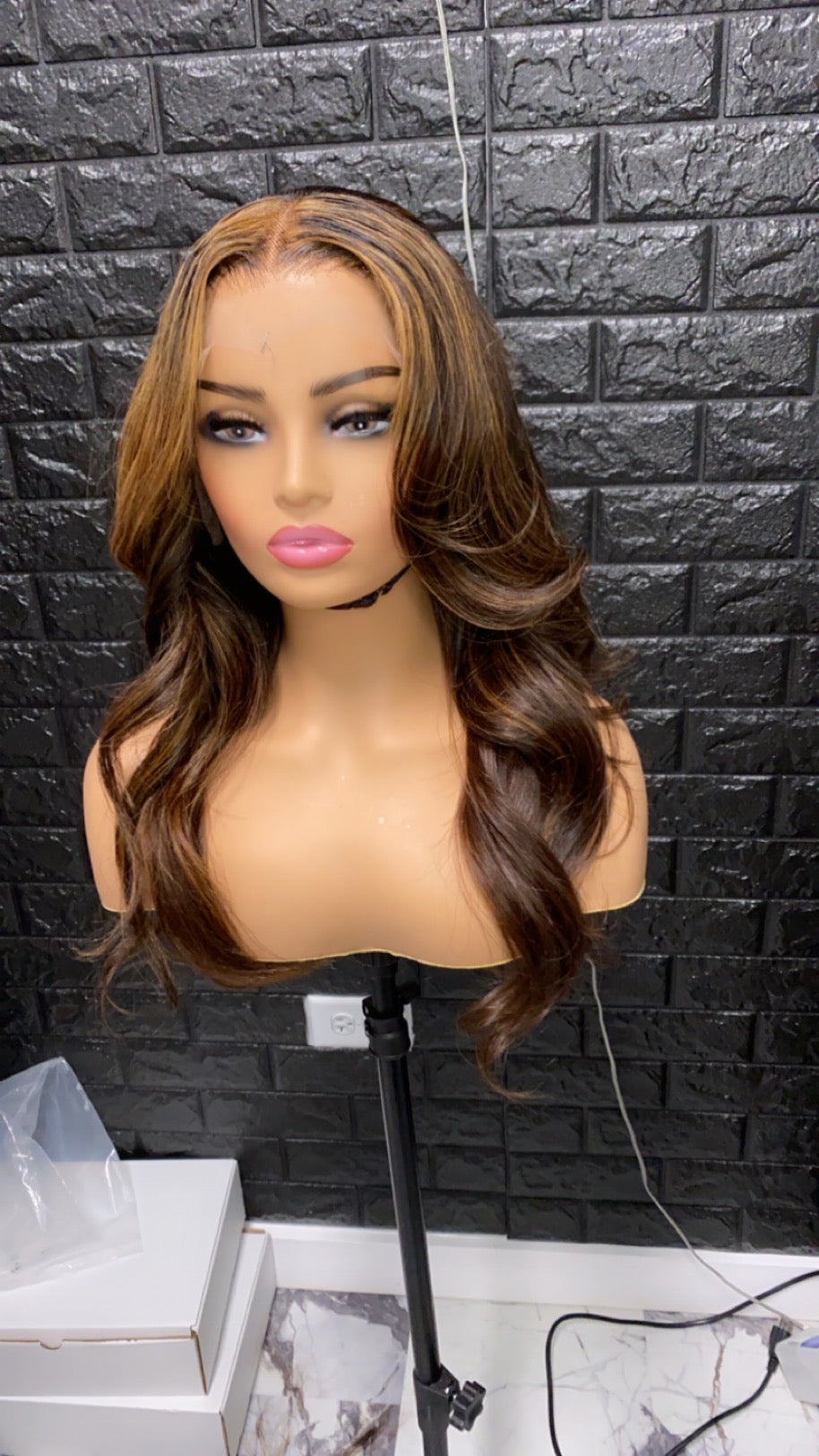 13x4 HD Highlighted Wig (Virgin Hair)